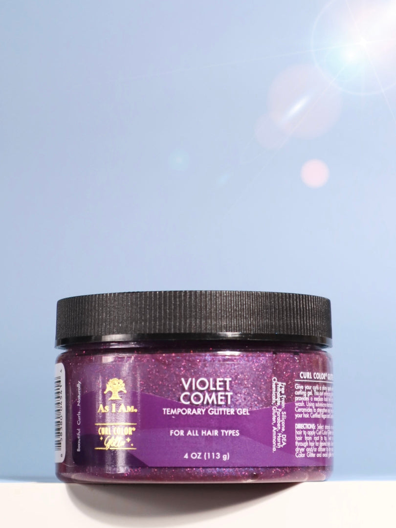 Curl Color en Glitter Violet Comet de As I Am, resalta el color temporal brillante en rizos y bucles texturizados.