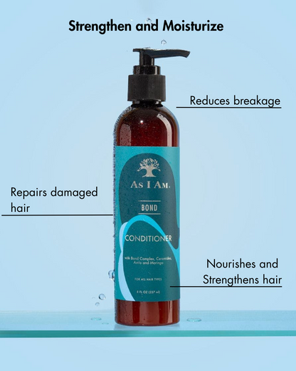 Botella de acondicionador "As I Am" con texto que destaca sus beneficios sobre fondo azul.